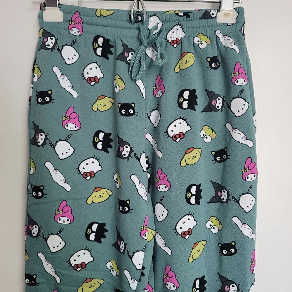 Hello Kitty and friends by sanrio sweatpants, xs - Picture 6 of 7